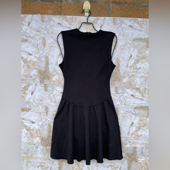 GUIZIO Erisa Dress SIZE XS - Picture 4 of 11